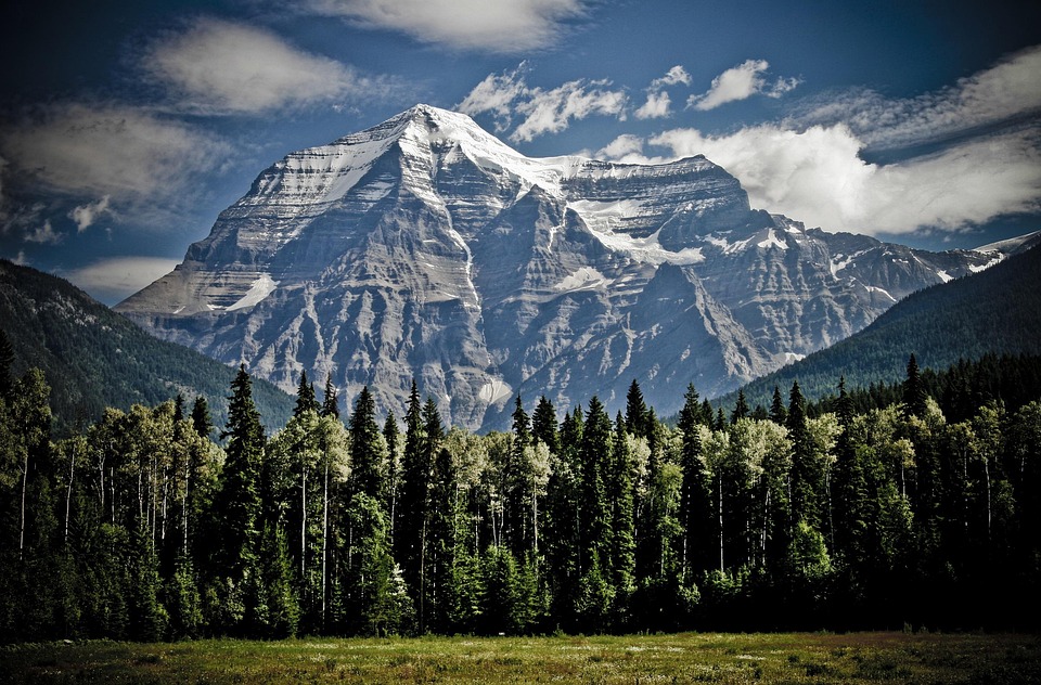 mountain adventure travel